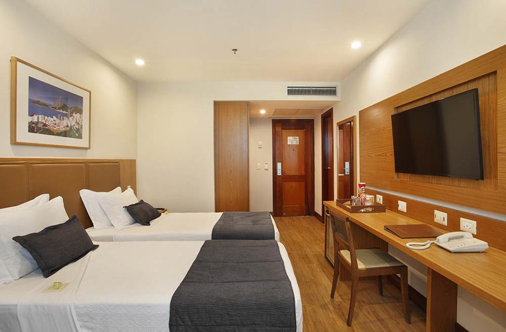 Standard Twin Room - No View,112716018:JPEG