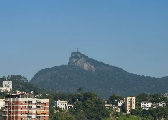 Americas Granada Hotel